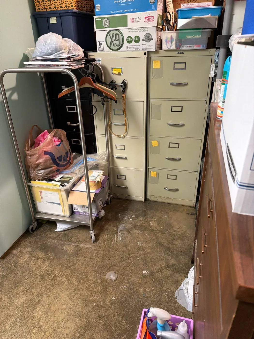 Large-scale water extraction in Oaklandon business space